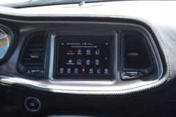 
										Dodge Challenger R/T 5.7L (370 HP) WHITE CLEAN V8 CAR IN BEST PRICE full									