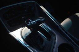 
										Dodge Challenger R/T 5.7L (370 HP) WHITE CLEAN V8 CAR IN BEST PRICE full									