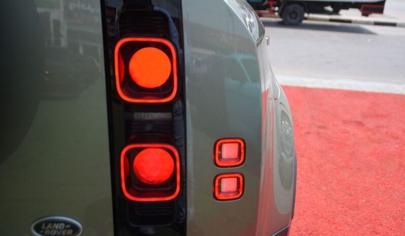 
								Land Rover Defender 90 X P400 3.0L full									