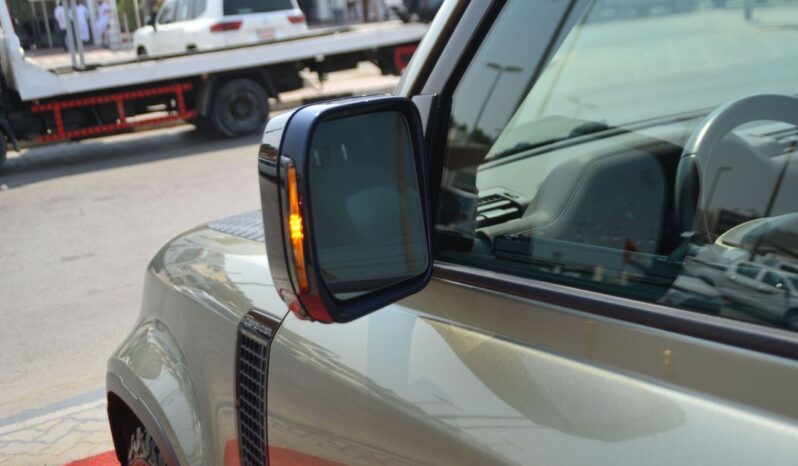 
								Land Rover Defender 90 X P400 3.0L full									