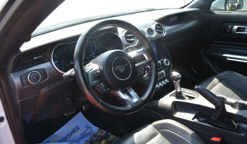 
								Ford Mustang GT Premium 5.0L V8 full									