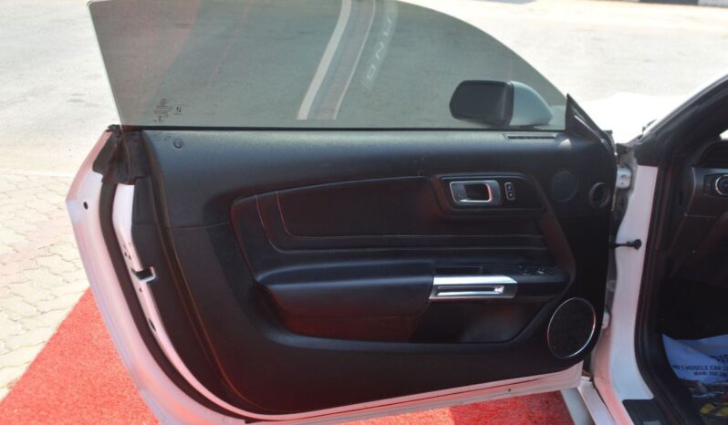 
								Ford Mustang GT Premium 5.0L V8 full									