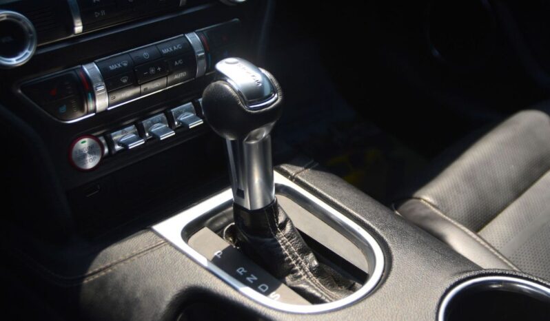 
								Ford Mustang GT Premium 5.0L V8 full									