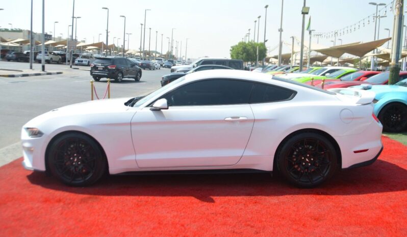 
								Ford Mustang GT Premium 5.0L V8 full									