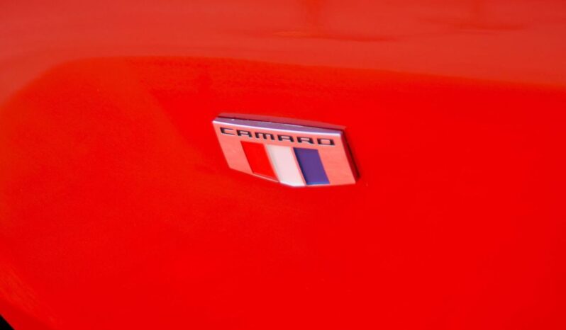 
								Chevrolet Camaro 1LT 3.6L (335 HP) NEW MODEL LOW MILAGE CLEAN CAR full									