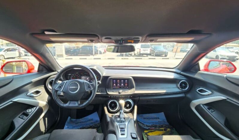 
								Chevrolet Camaro 1LT 3.6L (335 HP) NEW MODEL LOW MILAGE CLEAN CAR full									