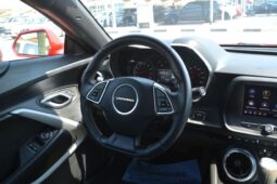 
										Chevrolet Camaro 1LT 3.6L (335 HP) NEW MODEL LOW MILAGE CLEAN CAR full									