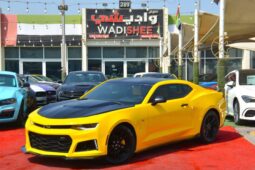 Chevrolet Camaro YELLOW BLACK BEAST