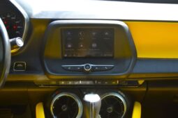 
										Chevrolet Camaro YELLOW BLACK BEAST full									