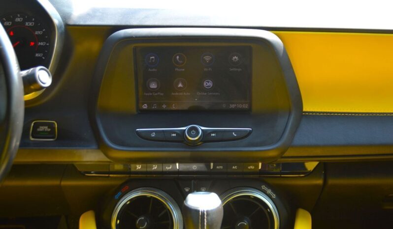 
								Chevrolet Camaro YELLOW BLACK BEAST full									