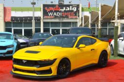 Ford Mustang EcoBoost 2.3L Coupe A/T BEAUTIFUL YELLOW MUSTANG