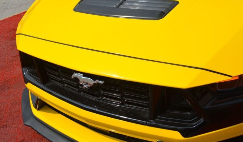 
								Ford Mustang EcoBoost 2.3L Coupe A/T BEAUTIFUL YELLOW MUSTANG full									