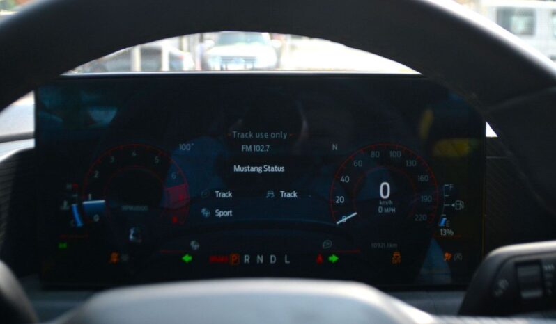 
								Ford Mustang EcoBoost 2.3L Coupe A/T BEAUTIFUL YELLOW MUSTANG full									