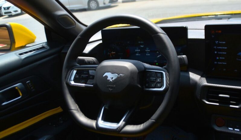 
								Ford Mustang EcoBoost 2.3L Coupe A/T BEAUTIFUL YELLOW MUSTANG full									