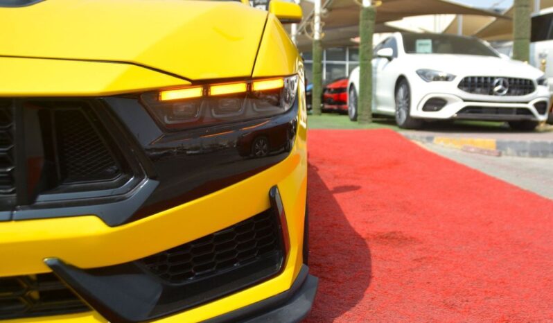 
								Ford Mustang EcoBoost 2.3L Coupe A/T BEAUTIFUL YELLOW MUSTANG full									