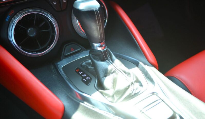 
								Chevrolet Camaro 1LT 3.6L (335 HP) BEAUTIFULL LOOK full									