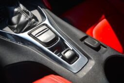 
										Chevrolet Camaro 1LT 3.6L (335 HP) BEAUTIFULL LOOK full									