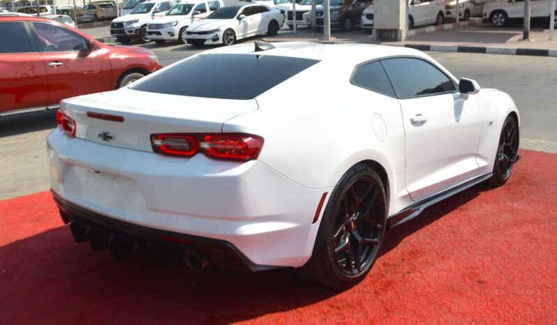 
								Chevrolet Camaro 1LT 3.6L (335 HP) BEAUTIFULL LOOK full									