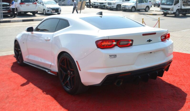 
								Chevrolet Camaro 1LT 3.6L (335 HP) BEAUTIFULL LOOK full									